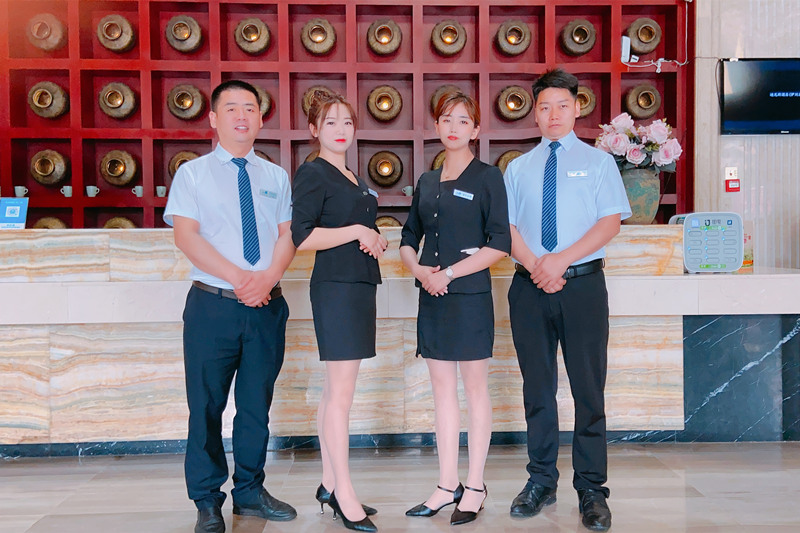 精誠所至，金石為開